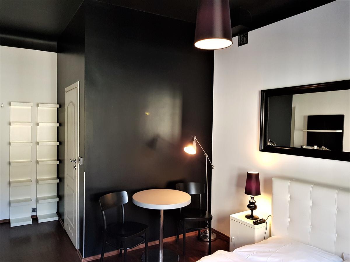 Chmielna Guest House Varşova Dış mekan fotoğraf