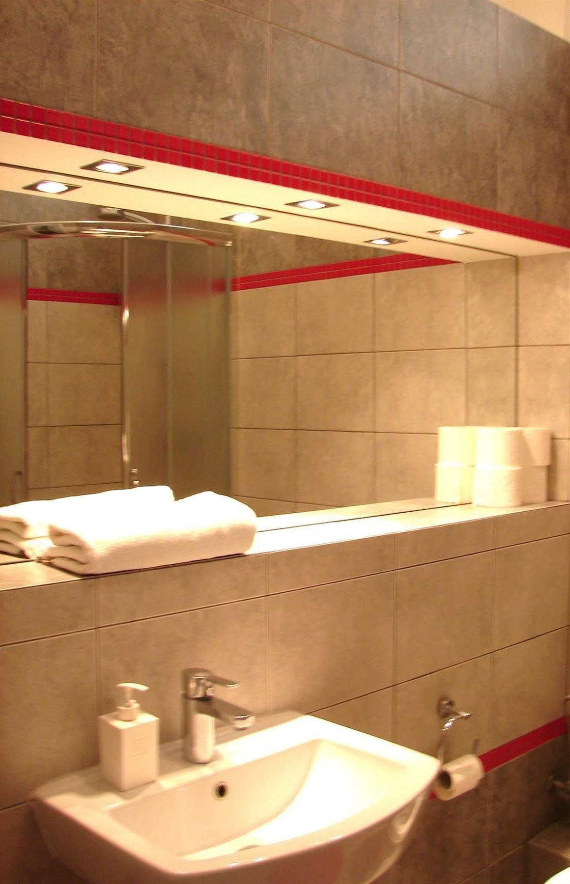 Chmielna Guest House Varşova Dış mekan fotoğraf